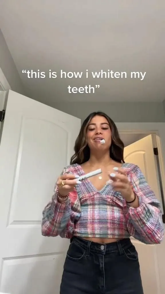 27751 bella kisses pen usage