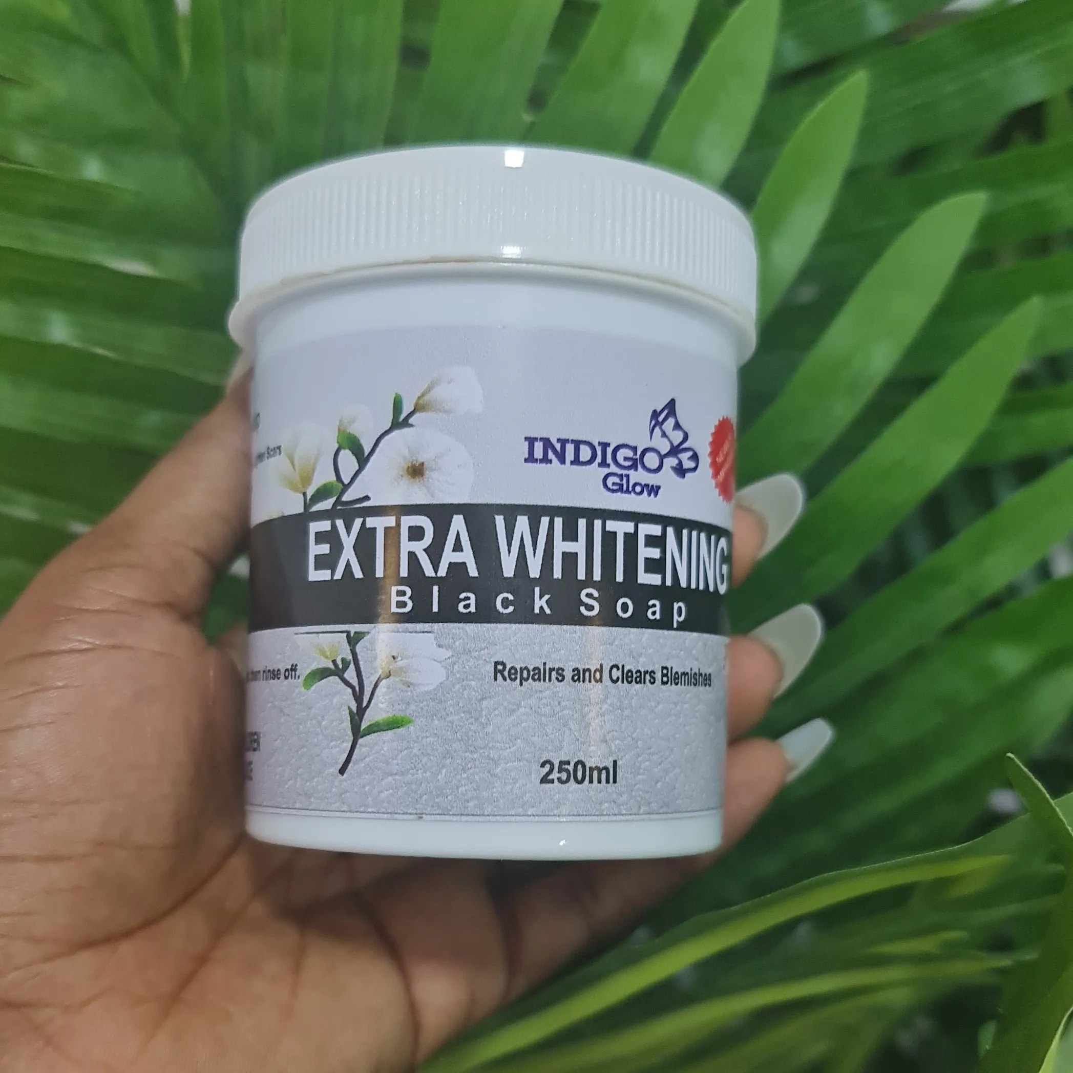 27759 whitening additives