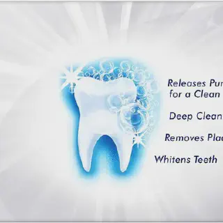 /img/27799-baking-soda-peroxide-teeth-whitening-comparison.webp