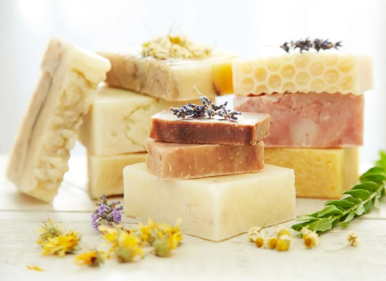 27802 homemade skin whitening soap curing