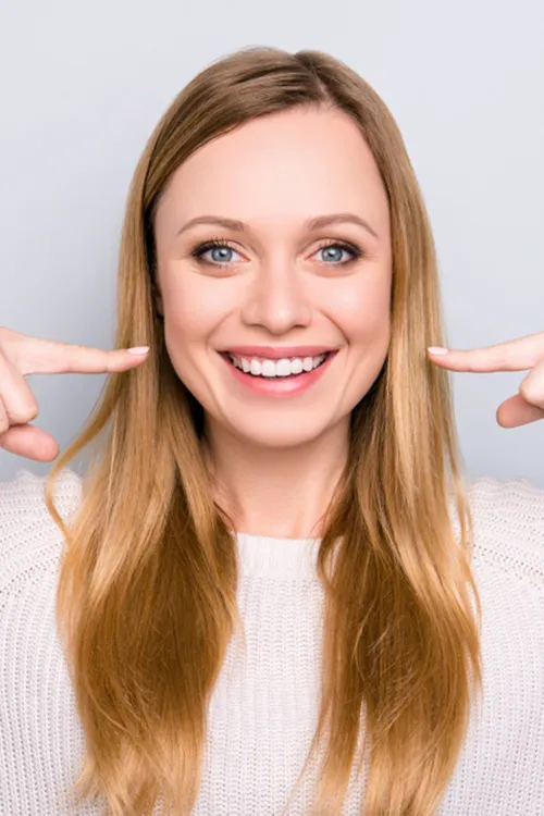 27851 teeth whitening greenville sc smiling