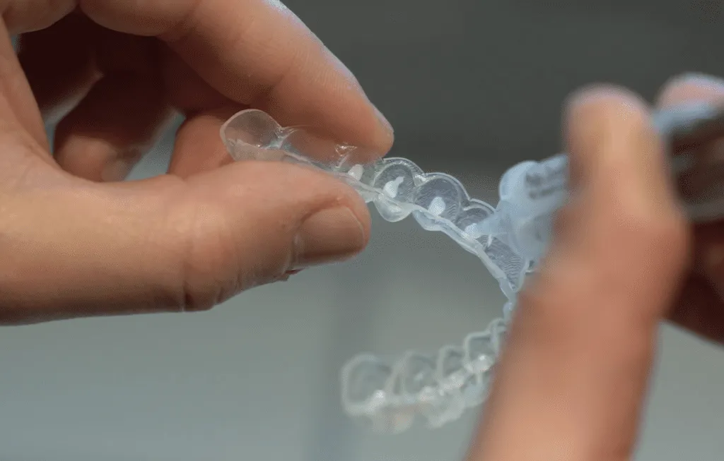 27864 whitening gel application